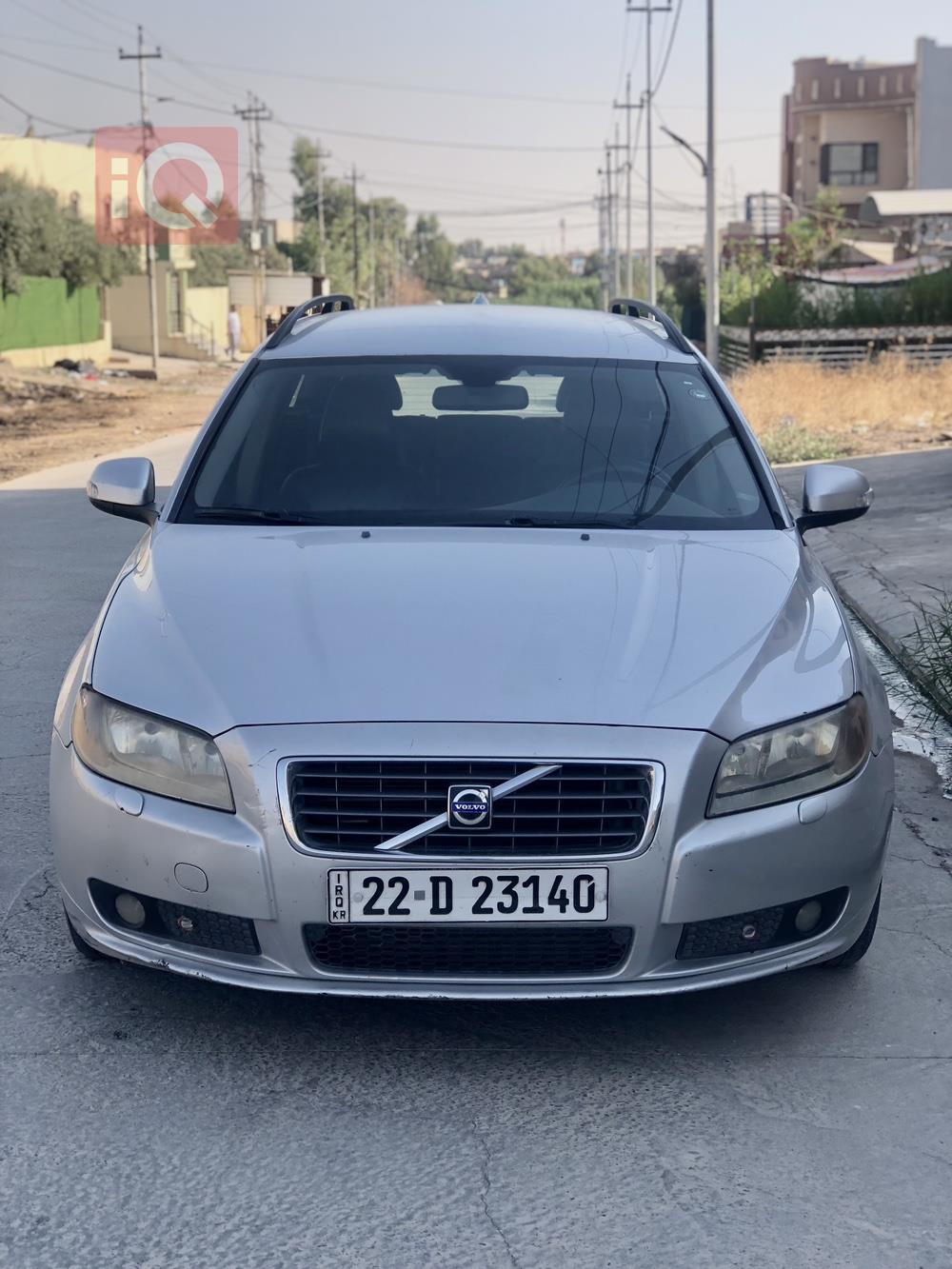 فولفو V70